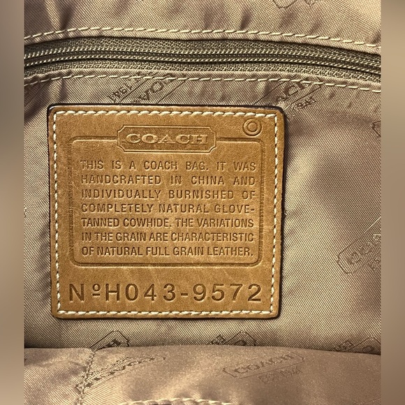 Vintage Y2K Coach Hampton Brown Leather Bucket Tote Bag - Picture 7 of 9